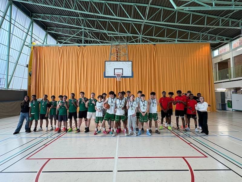 Lire la suite à propos de l’article finale départementale du championnat de basket